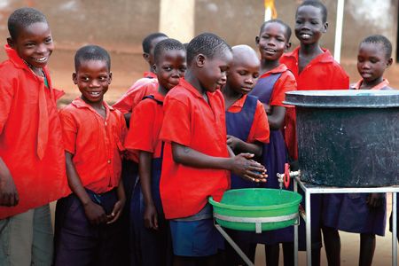 2010 - Кампания UNICEF – WASH A MILLION HANDS
